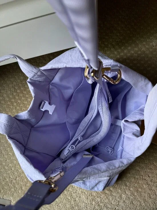 Lululemon On My Level 2.0 Bag - Lavender - Picture 4 of 6